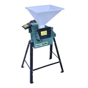 Picador e Triturador Forrageiro GTI-2000LDF V2 127V Garthen